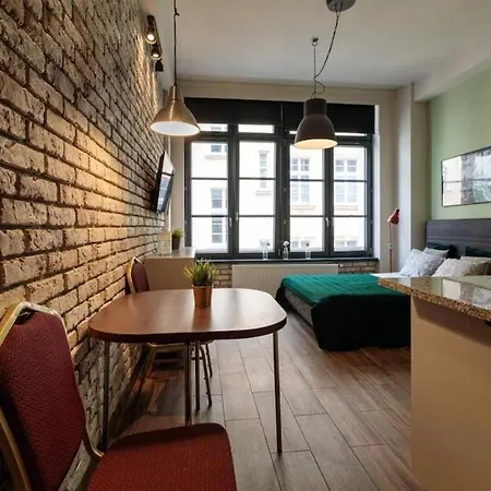 아파트 Close-golden - Cozy Studio - Main Rail Station&k24 *
